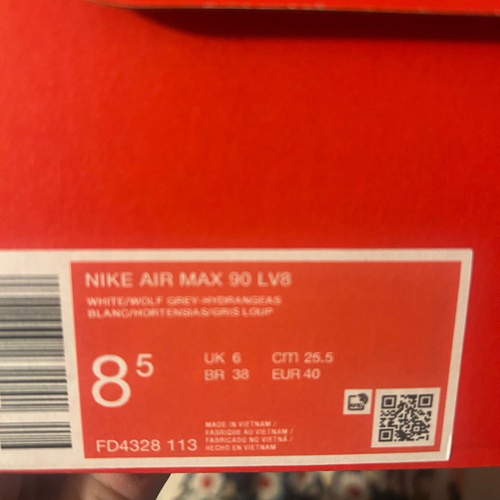 NIKE AIR MAX 90 LVB white and purple size 8.5 NIB - Picture 4 of 5